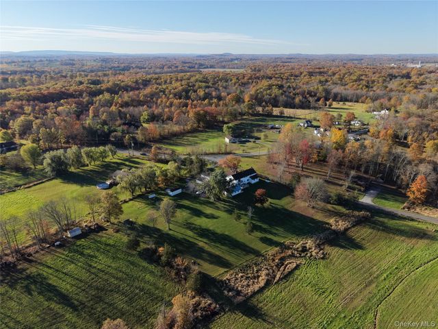4 Low Road, Wallkill, NY 12589