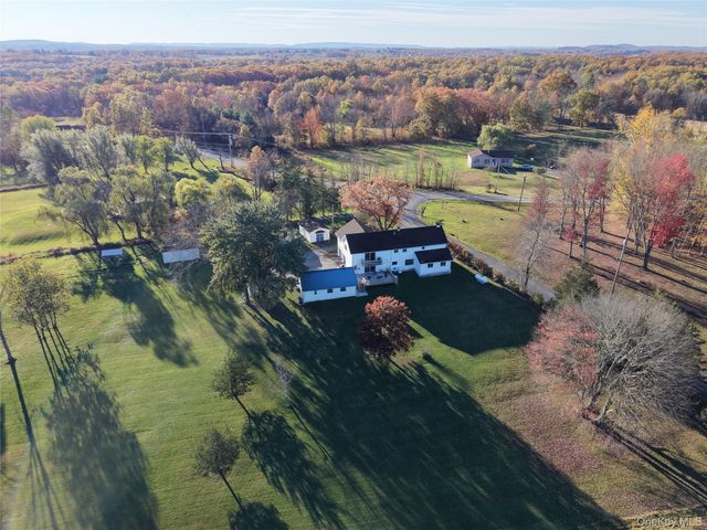 4 Low Road, Wallkill, NY 12589