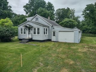 342 Belle Isle Road, Geddes, NY 13209