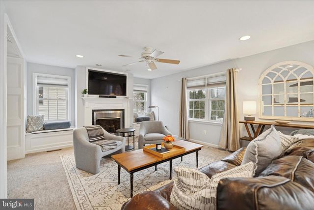 114 EARLINGTON RD, Havertown, PA 19083