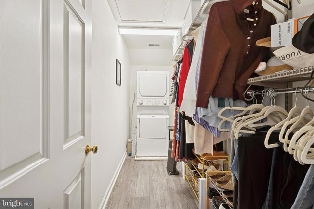 114 EARLINGTON RD, Havertown, PA 19083