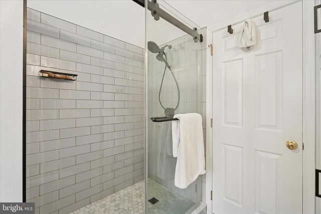 114 EARLINGTON RD, Havertown, PA 19083