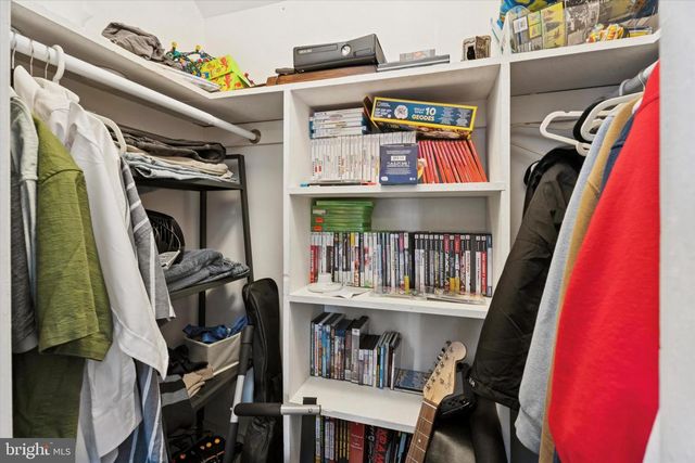 114 EARLINGTON RD, Havertown, PA 19083