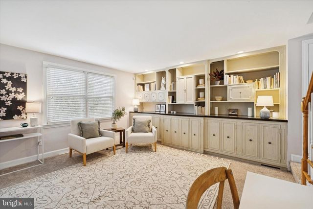 114 EARLINGTON RD, Havertown, PA 19083