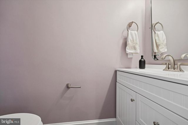 114 EARLINGTON RD, Havertown, PA 19083