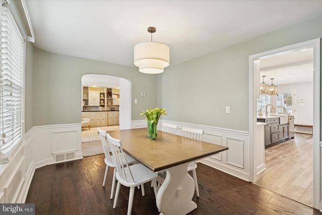 114 EARLINGTON RD, Havertown, PA 19083