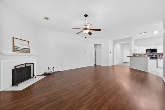 19502 Gladewater Drive, Tomball, TX 77375