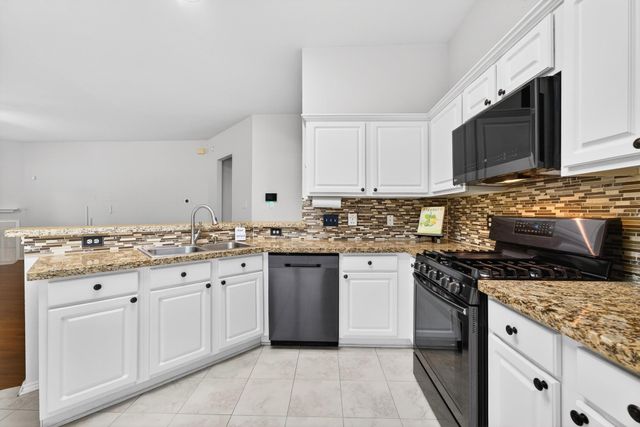 19502 Gladewater Drive, Tomball, TX 77375