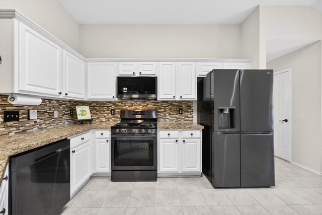 19502 Gladewater Drive, Tomball, TX 77375