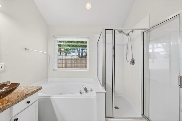 19502 Gladewater Drive, Tomball, TX 77375