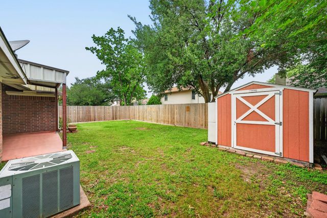 19502 Gladewater Drive, Tomball, TX 77375