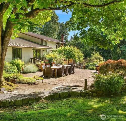 10801 SW 238th Street, Vashon, WA 98070