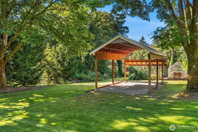 10801 SW 238th Street, Vashon, WA 98070