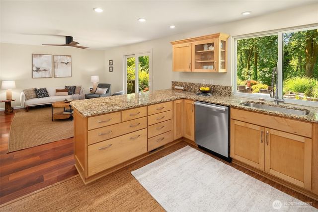 10801 SW 238th Street, Vashon, WA 98070