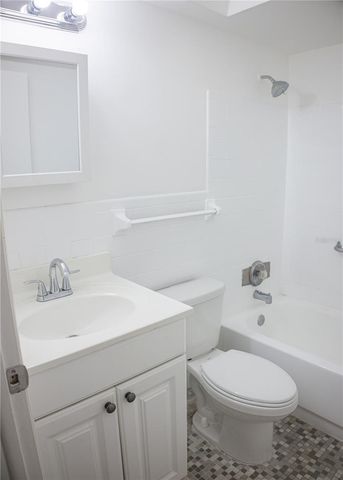 1257 DREW STREET 14, Clearwater, FL 33755