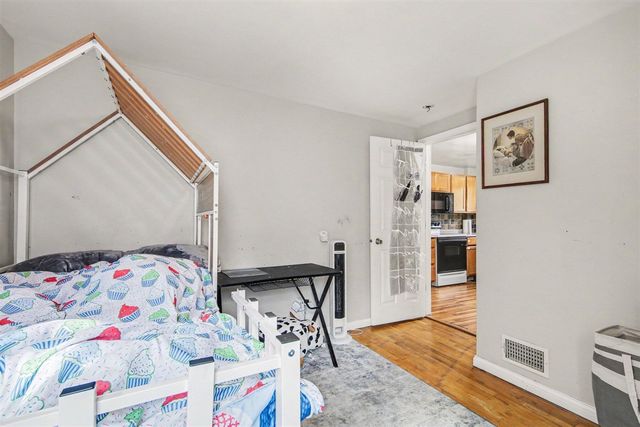 3352 Wilson Avenue, Grandville, MI 49418