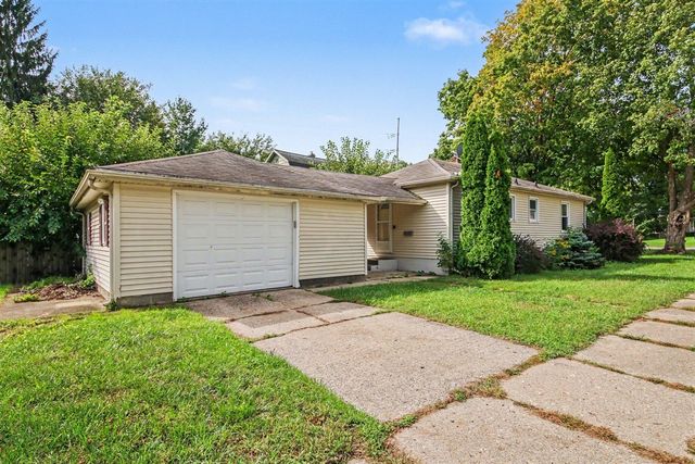3352 Wilson Avenue, Grandville, MI 49418