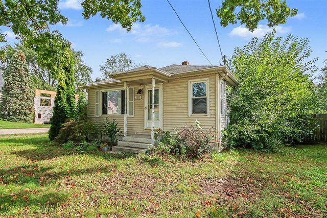 3352 Wilson Avenue, Grandville, MI 49418