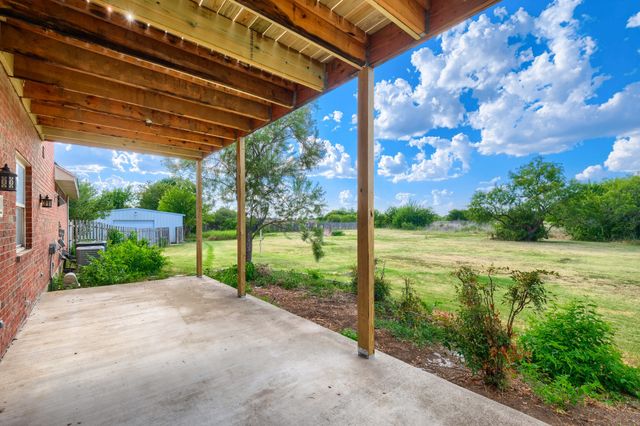 2508 Colt Lane, Crowley, TX 76036
