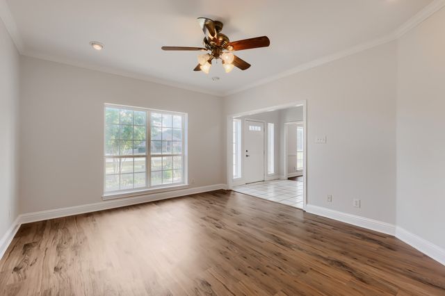 2508 Colt Lane, Crowley, TX 76036