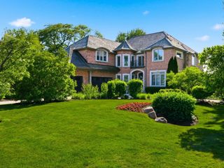 809 Edgemont Lane, Park Ridge, IL 60068
