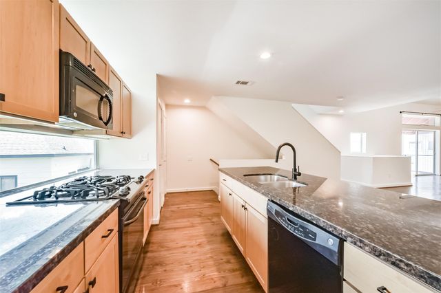 2905 Sherman Street C, Houston, TX 77003