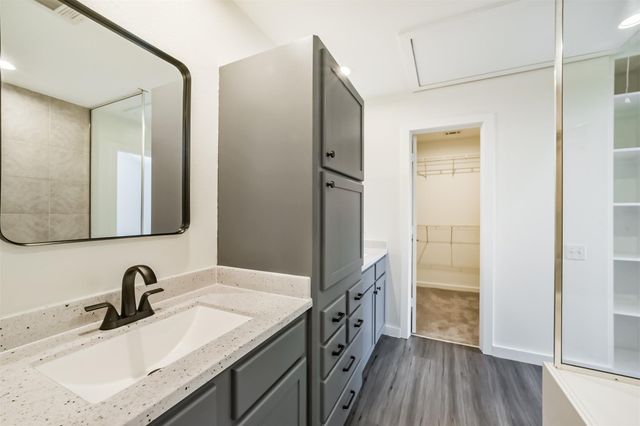 2905 Sherman Street C, Houston, TX 77003