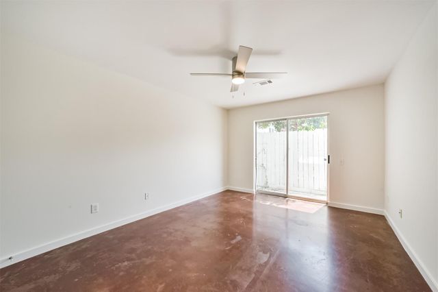 2905 Sherman Street C, Houston, TX 77003