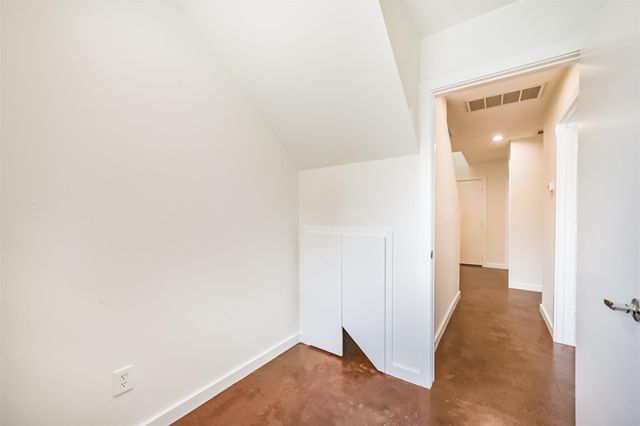 2905 Sherman Street C, Houston, TX 77003