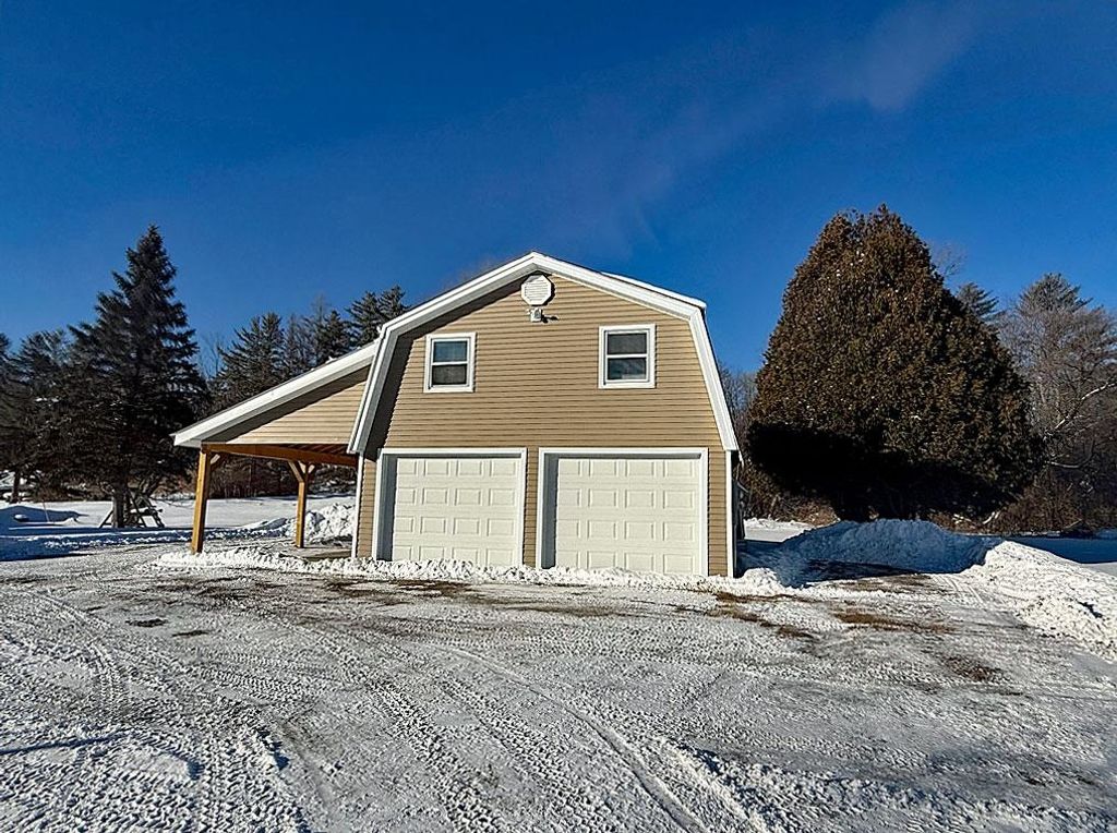 207.5 Dorr Drive, Rutland City, VT 05701