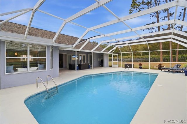 5465 N Rosedale Circle, Beverly Hills, FL 34465