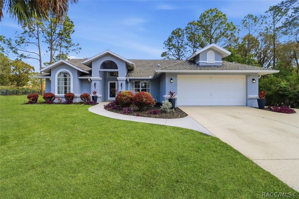 5465 N Rosedale Circle, Beverly Hills, FL 34465