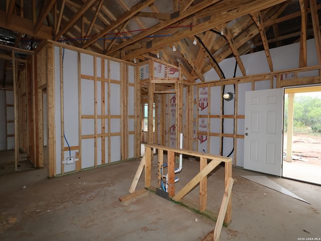 112 Greeley Drive, Floresville, TX 78114