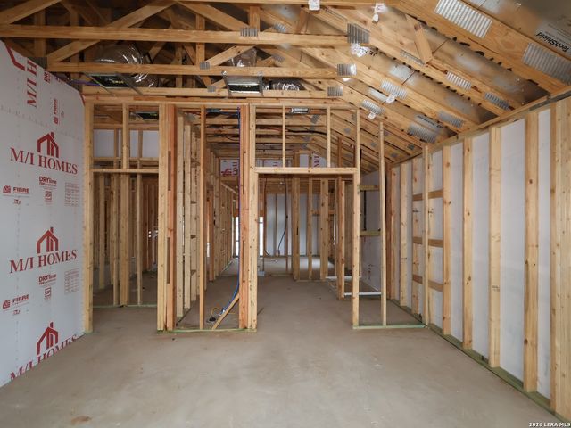 112 Greeley Drive, Floresville, TX 78114