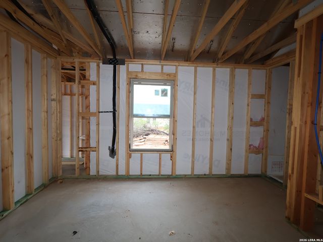 112 Greeley Drive, Floresville, TX 78114