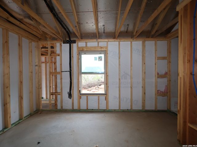 112 Greeley Drive, Floresville, TX 78114