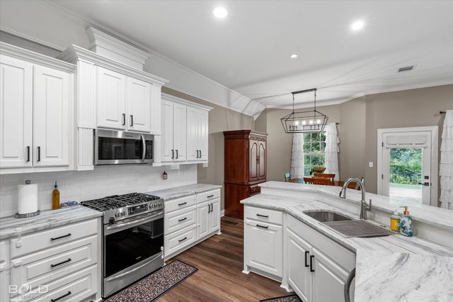 1038 Shady Oaks Drive, Keatchie, LA 71046