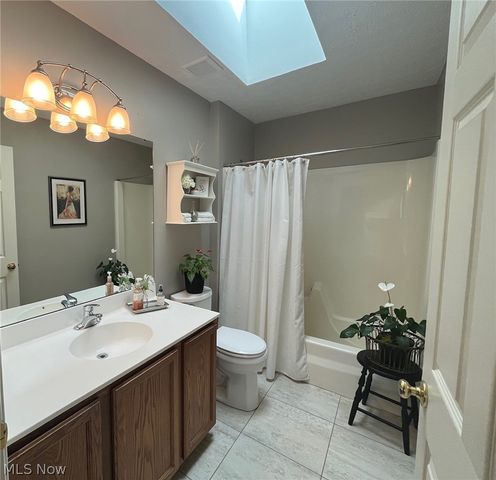 3632 Berkeley Lane, Brunswick, OH 44212