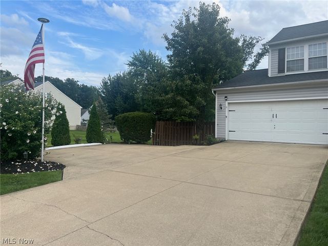 3632 Berkeley Lane, Brunswick, OH 44212