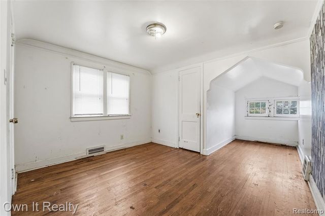 6109 Argyle Street, Dearborn, MI 48126