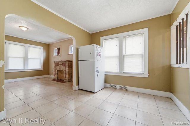6109 Argyle Street, Dearborn, MI 48126