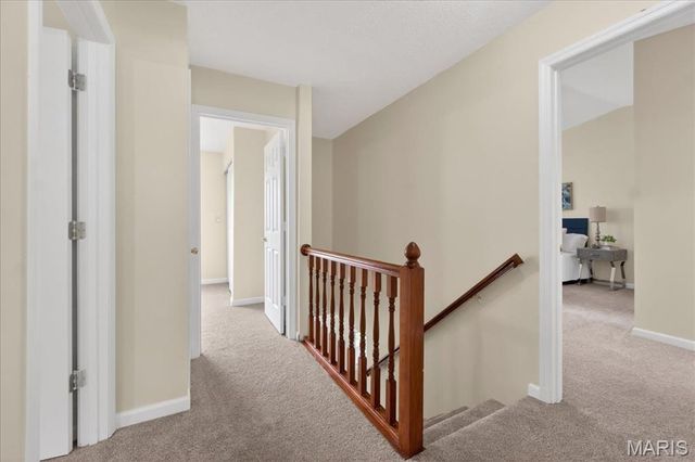 12228 Glenpark Drive, Maryland Heights, MO 63043