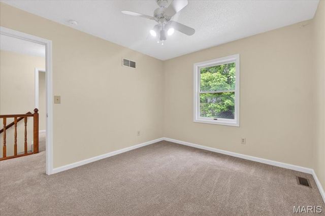 12228 Glenpark Drive, Maryland Heights, MO 63043