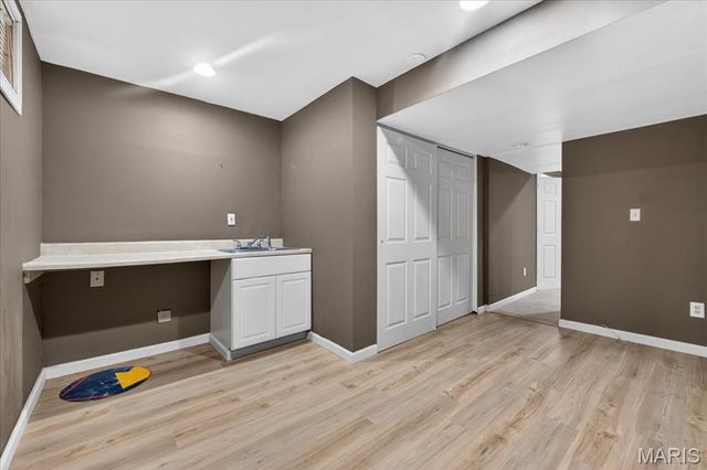 12228 Glenpark Drive, Maryland Heights, MO 63043