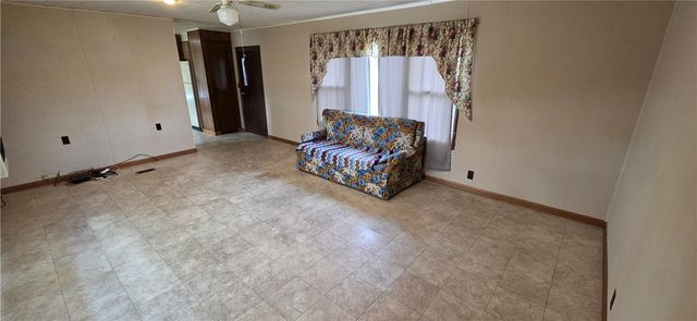 581 E Bakersville Edie Rd, Lincoln Twp, PA 15501