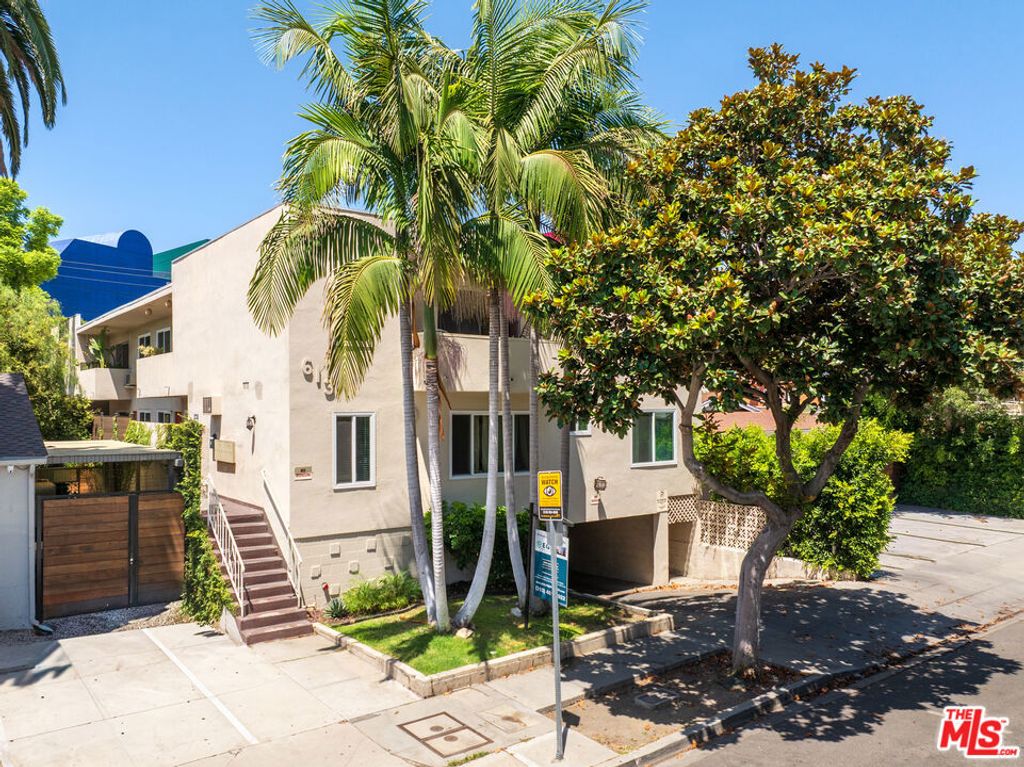 613 Westbourne Drive, West Hollywood, CA 90069 — exterior