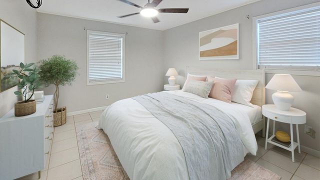 1914 Donna Dr, Deridder, LA 70634