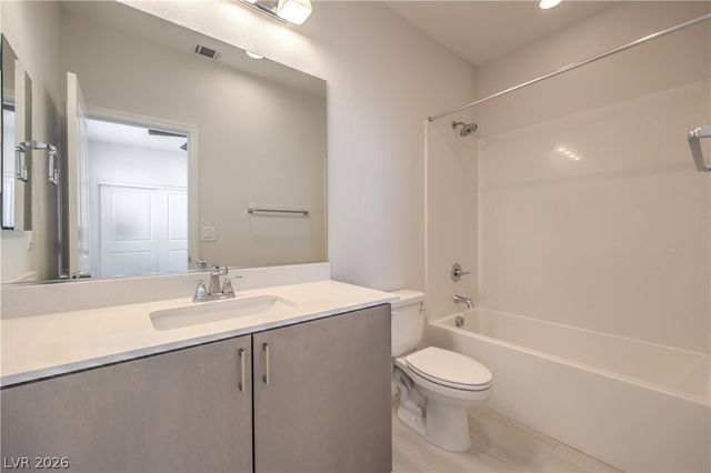 11504 Fleet Wing Avenue, Las Vegas, NV 89138