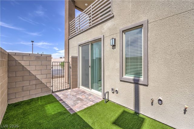 11504 Fleet Wing Avenue, Las Vegas, NV 89138