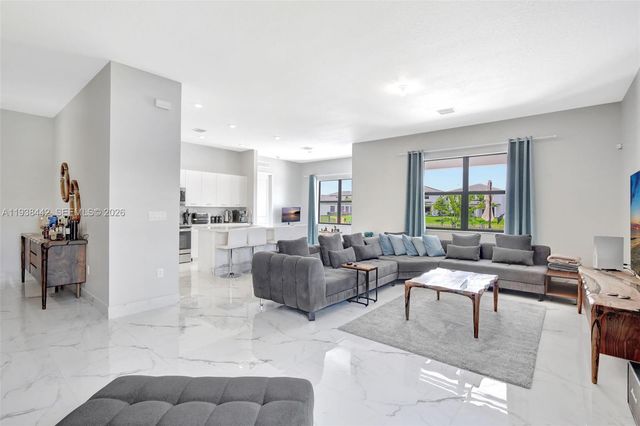 4520 SW 173rd Ave, Miramar, FL 33029